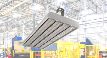 Luminária profissional led Industrial de alto fluxo luminoso, foto galpão industrial
