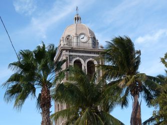 particolare del campanile della  Misión de  Nuestra  Señora de Loreto