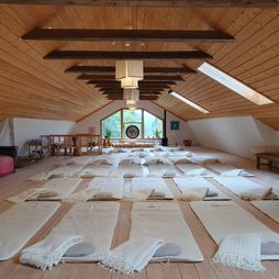 Saran Yoga AB — yoga-studio i Rönnöfors, Offerdal