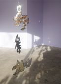 Russell Leng, HANGING GARLAND (detail), Ceramic, glaze, steel wire.