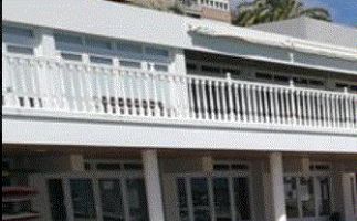 Boka på webben:  https://www.viator.com/sv-SE/tours/Torrevieja/JET-SKI-RENTAL-IN-TORREVIEJA/d27761-8661P2