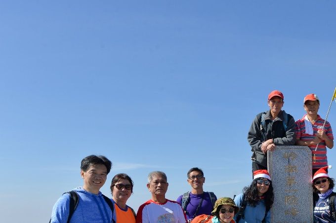 岭南第一險峰金子山