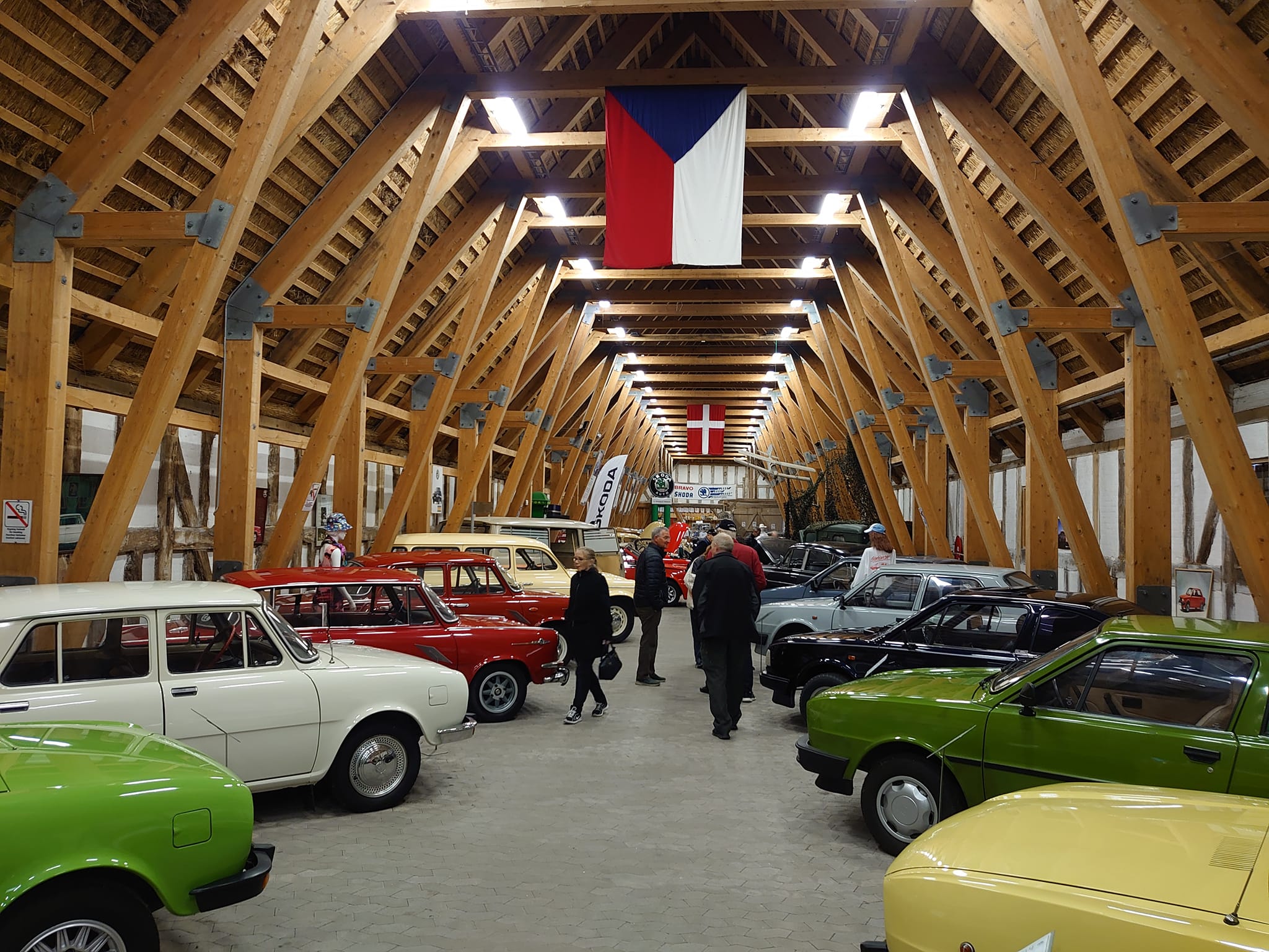 Billeder fra seneste års Simca Sensommer