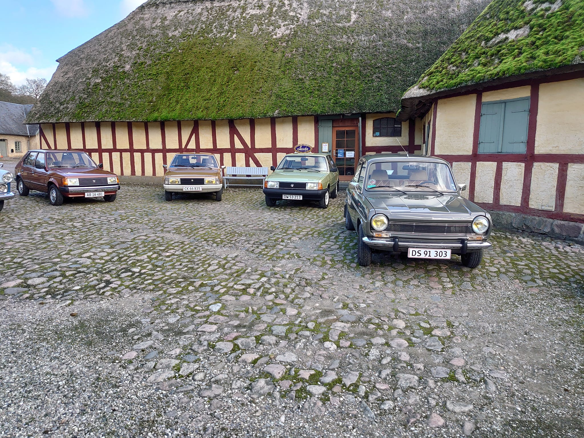 Billeder fra seneste års Simca Sensommer