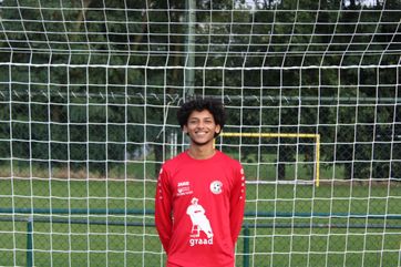 40. Adil Hadadia