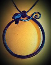 Halsband: Ouroboros 