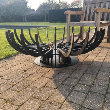 Vuurkorf Daisy ®89132-01  100 cm massief smeedijzer