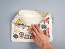 Faces pouch open