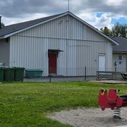 Byte av murken panel på förskola
