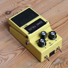 Low boost & Clipping switches