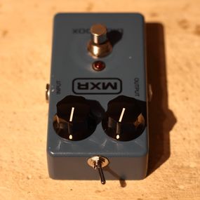 Sub-octave toggle switch