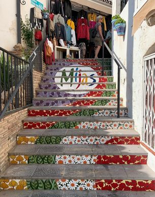 Mijas Pueblo, en charmerende hvid landsby der ligger oppe i bjergene