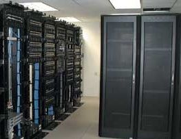 Provided wiring / cable engineering services, specifically for offices, data centers, buildings, schools and other institutions to design and build a reliable structure cabling system. Professional cable projects and good cable management, which can help to reduce the cost of the enterprise, but also enhance the company's overall operational efficiency, we use a variety of different types of network equipment and network products, including: Cat5e, Cat6, & Optical Fiber etc.

提供佈線工程 / 拉線工程服務, 專為辦公室、數據中心、樓宇、學校等大小型機構設計並建立一個可靠的結構佈線系統。專業的拉線工程以及良好的線纜管理，有助減輕企業的成本、也能提升公司整體運作效率，我們使用各種不同類型的網絡器材與網絡產品，包括:Cat5e, Cat6, 及Optical Fiber光纖等
