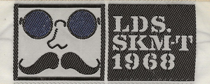 1968 - Skæg og blå briller