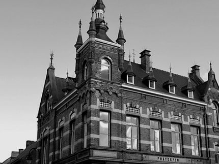 Escape Room The GamePost - Baron de Pélichystraat 1 - Izegem