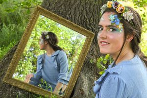 Cloudy met Fae - Isa DSPhotography