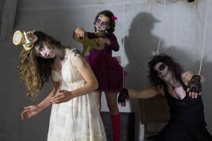 Living dolls Family - Mieke Meersschaut