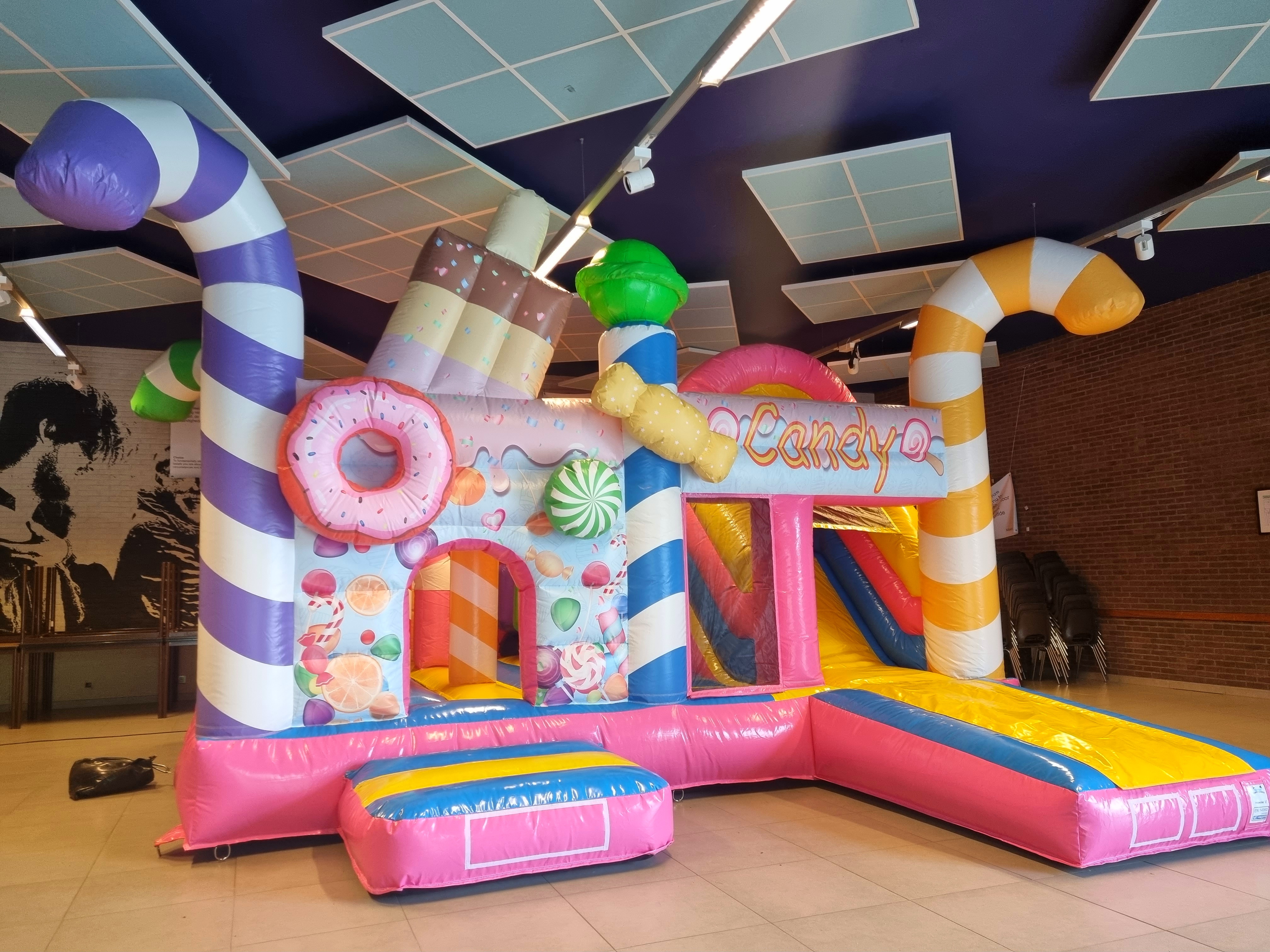 springkasteel Rode Burcht