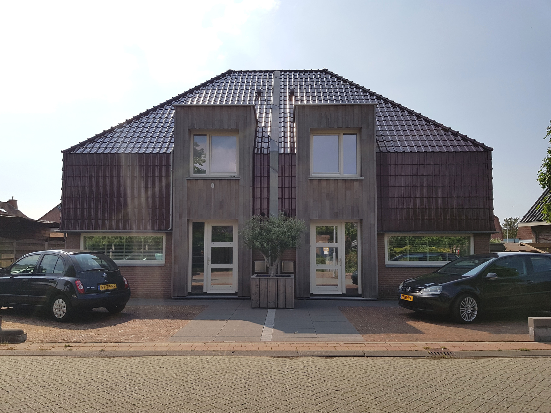 2 ONDER 1 KAPWONING IN HEEMSKERK&nbsp; - DOUBLE HOUSE IN HEEMSKERK