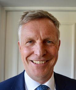 Henrik Saxborn
