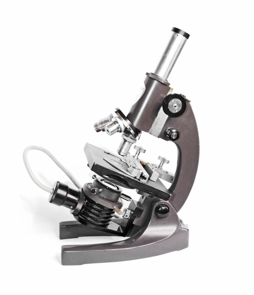 Swift 950 microscope with Differential Colour Contrast condenser
