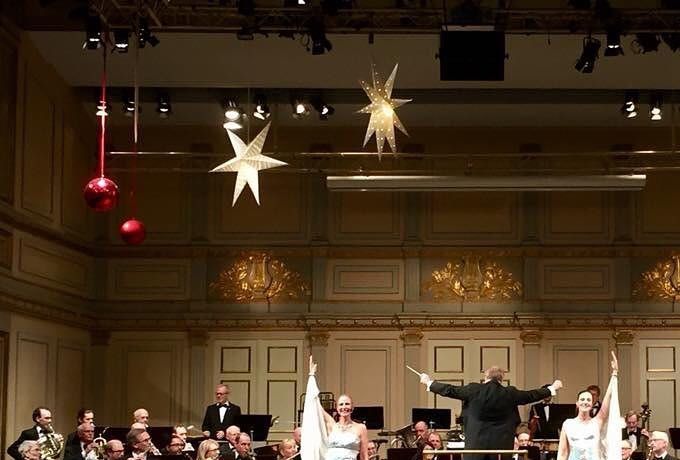 With opera duo Devine and Stockholm Musikkår Tre Kronor from Musikaliska 2019