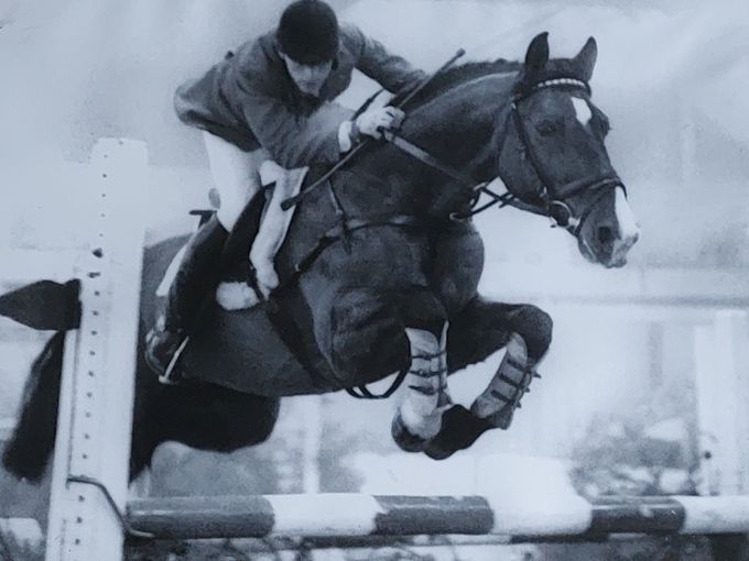 Gondelier (Amor x Rolandzoon x Magnaat x Diamant) met Henk Nooren op Indoor Brabant in 1974