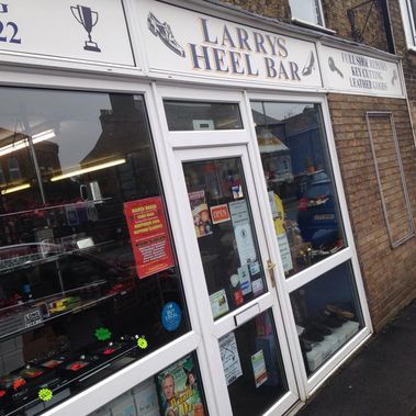 Larry's Heelbar