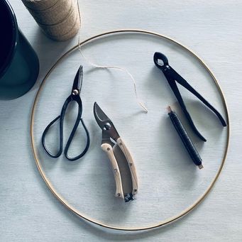 workshops-limburg-droogbloemen-krans-gedroogde-bloemen-flowerhoop