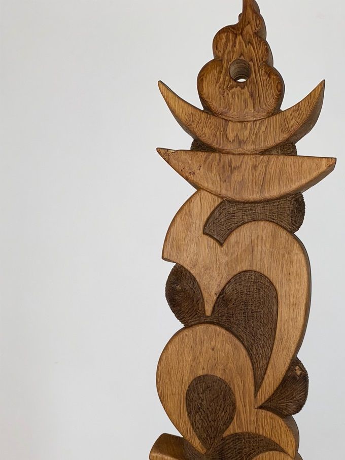 Om (tibetansk)
Eik,135x37x10