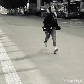 BUSSTATION 02