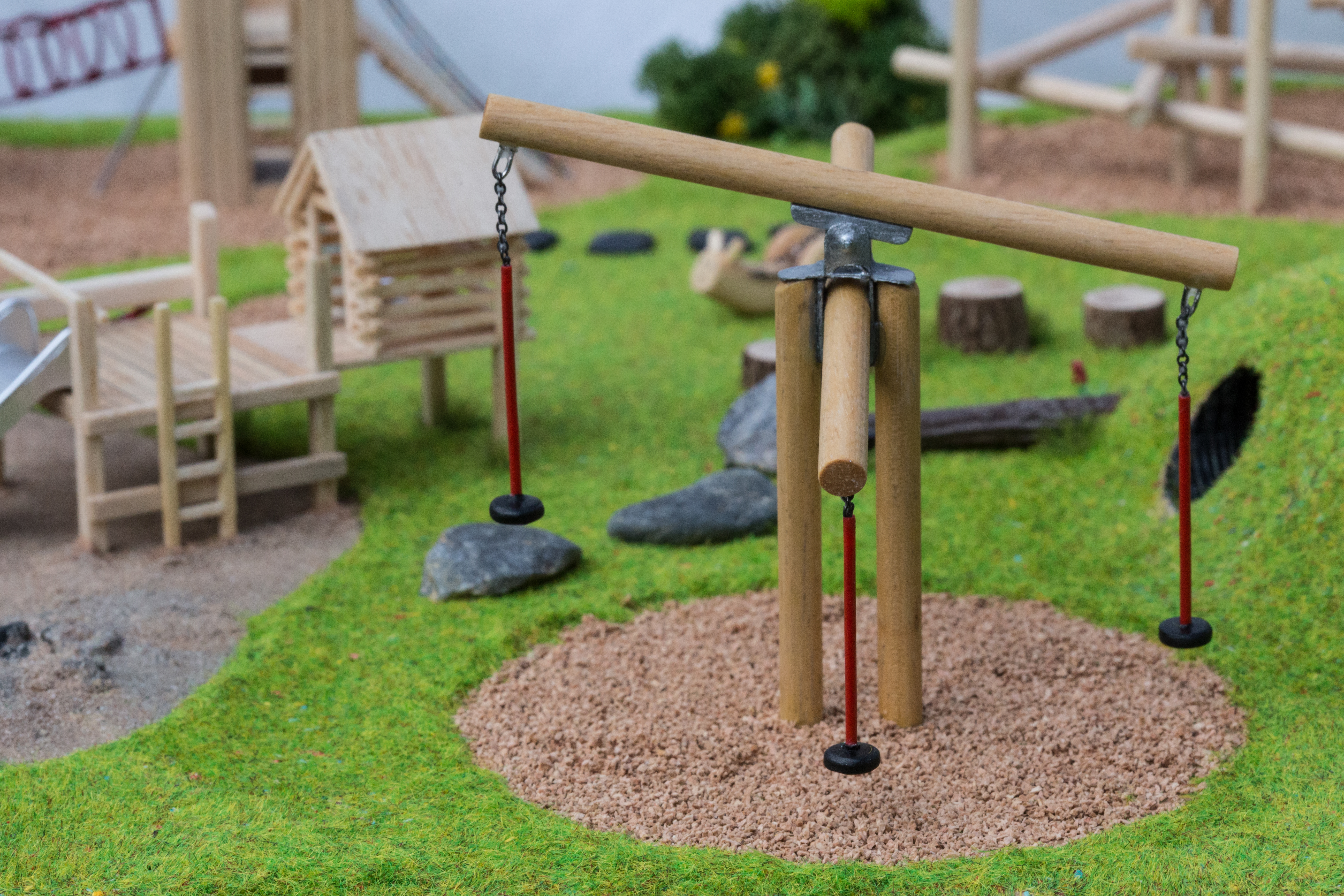 Timberplay Model cross scales swing set