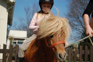 Julia med Son of Gold