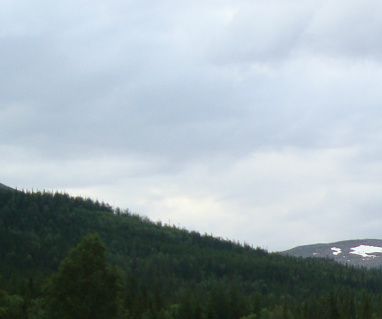 Flott campingområde både for bobil, campingvogner og telt.