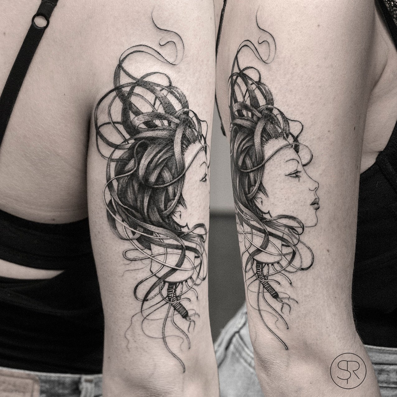 The Top Custom Tattoo Artists : Who to Hire
 thumbnail