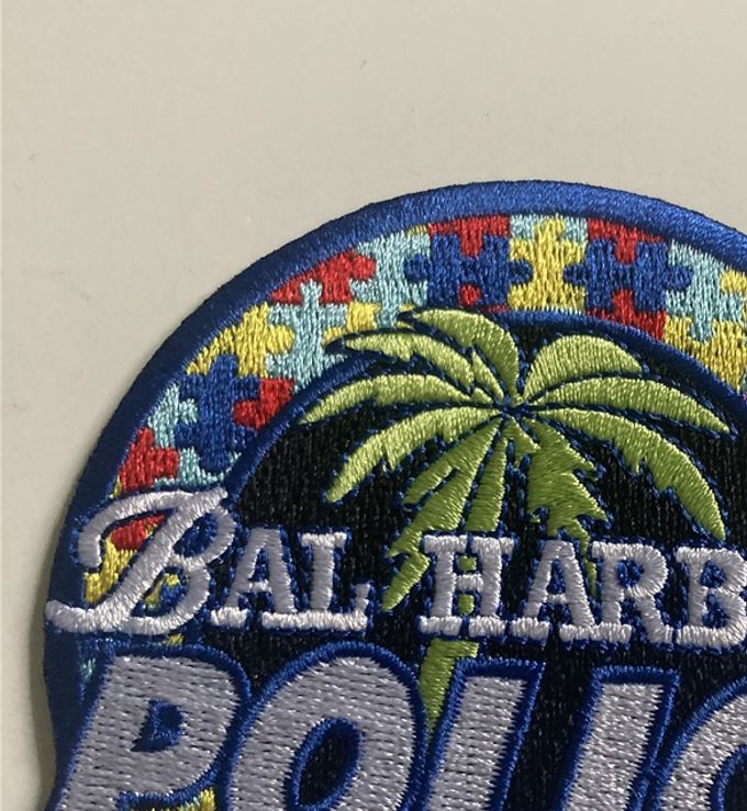 Bal Harbour är en by i Miami-Dade County, Florida