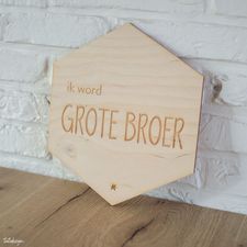 grotebroer-lasercut-aankondiging-tatidesign