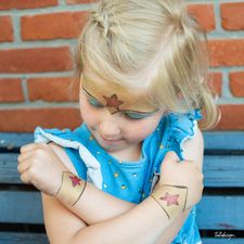 kindegrime-facepaint-wonderwoman-tatidesign