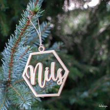 nils-kerstbal-tatidesign-hout-lasercut