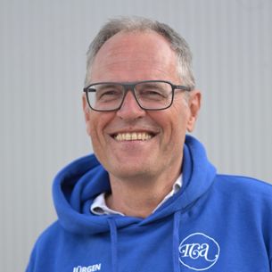 JÜRGEN KOHLER