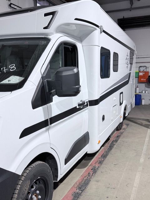 Ahorn Renault Master 4 2026 mit Pandora Camper Pro V2
