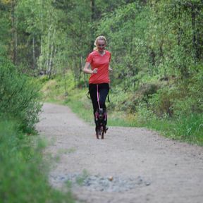 Canicross med Donna