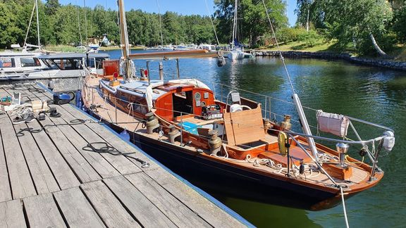 Här utför vi ett Briljant-arbete. Mycket speciellt och höga krav.