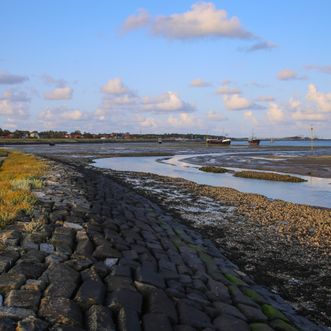 Zicht op Vlie vanaf de Waddendijk