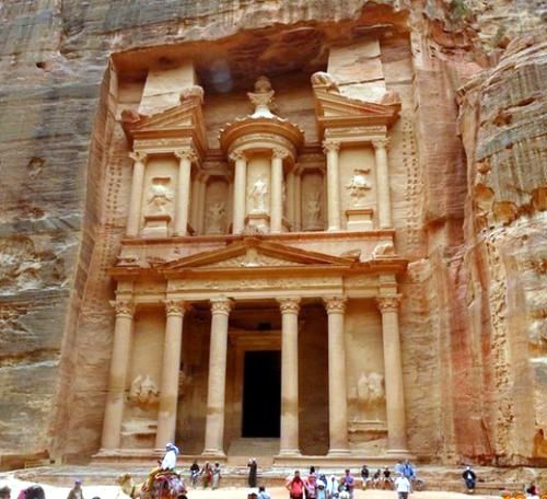 Al Kazneh at Petra, the Treasury-Tomb