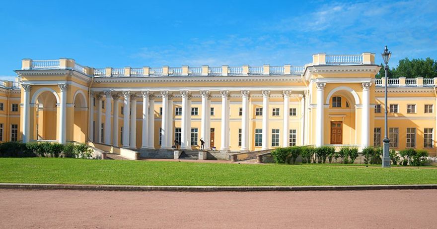Alexander Palace (by Giacomo Quarenghi) at Tsarskoe Selo, 1792-1796 A.D.