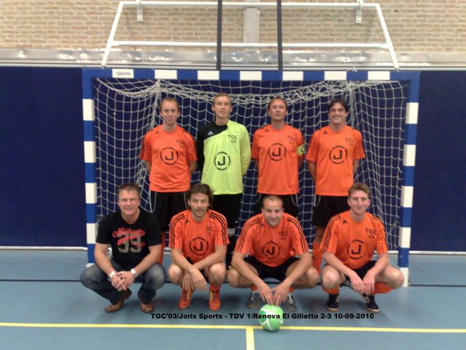 Wouter van Gorp, Gijs van Seeters, Jasper Langenhuijsen, John van Amelsfoort
May van Amelsfoort, Robert van de Leensel, Koen Naaijkens, Bart van Keulen