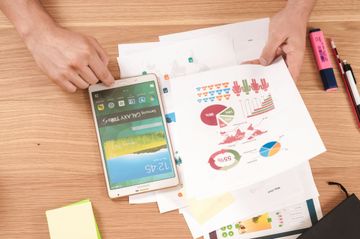 Why You Should Use a Financial Advisor During Your Divorce