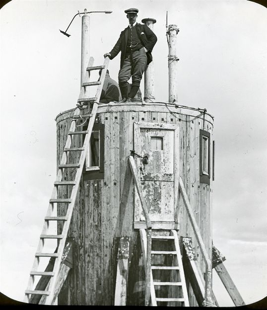 ....Photographer also unknown. Possibly 'MVJ'. Early 20th century?