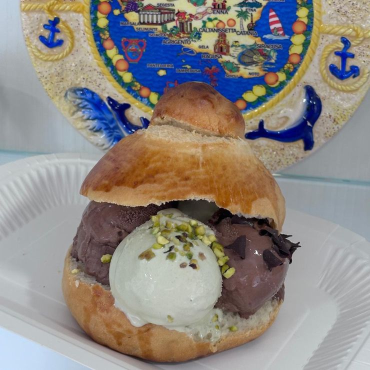 HELADERIA ITALIANA E CANNOLI GRANITA SICILIANA (4)